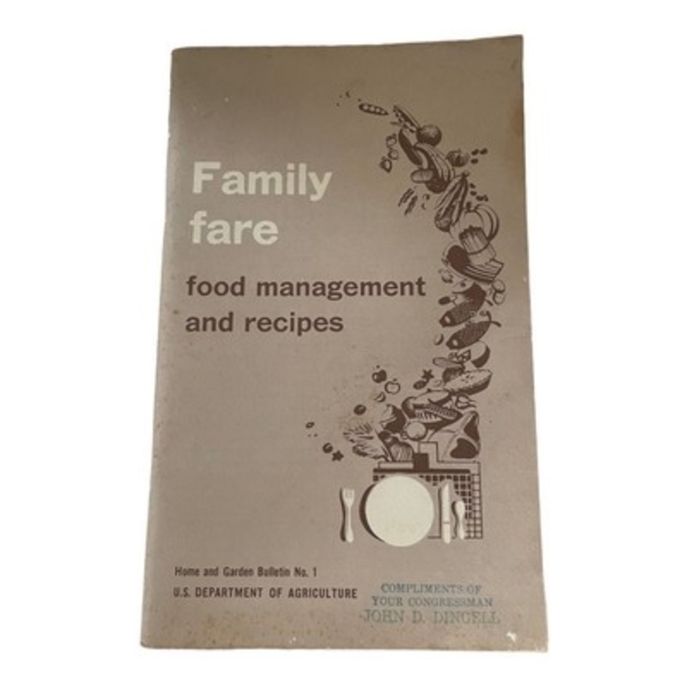 Rare Vintage 1960 USDA Family Fare Food Management Recipes Softcover Bulletin G
